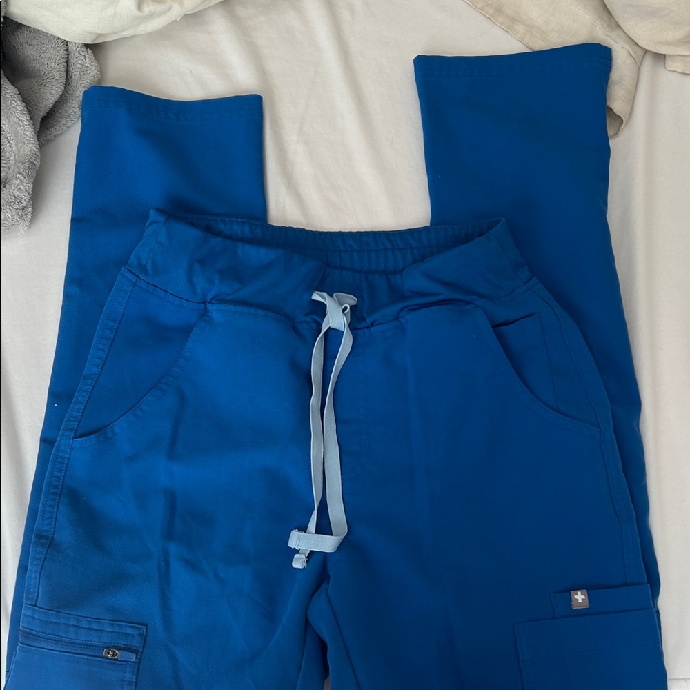 Figs high Waisted Yola Skinny scrub pants